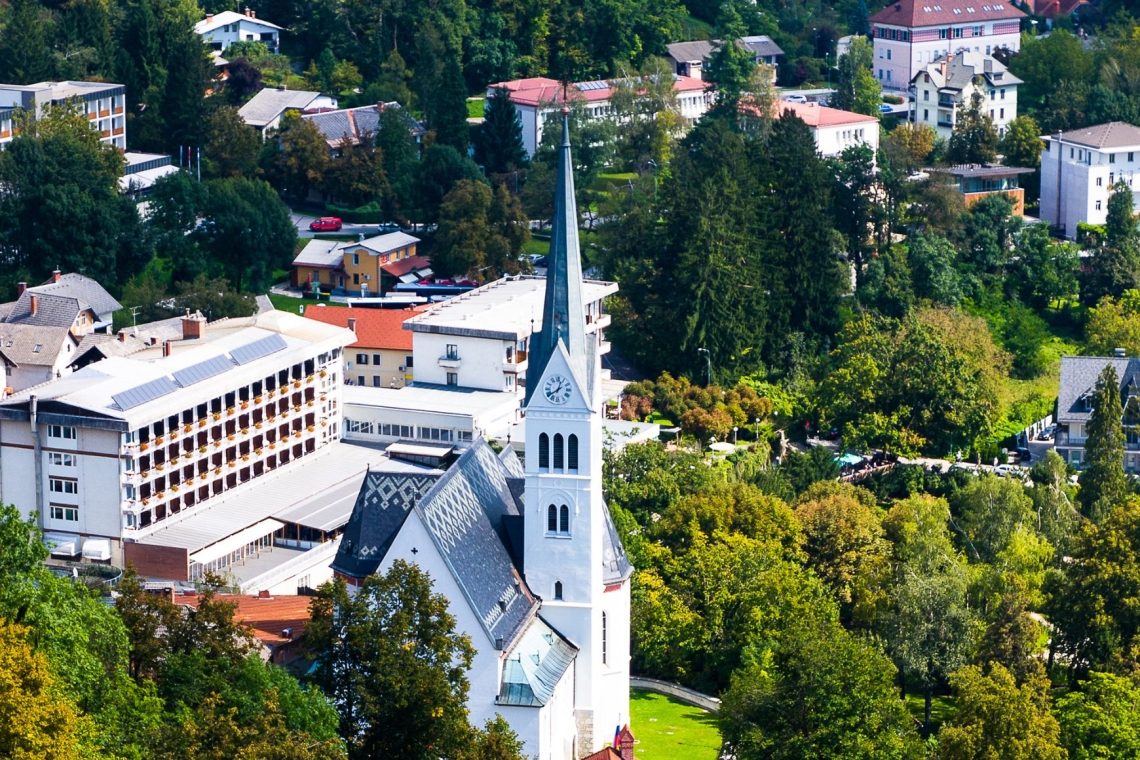 Riklijevi vili na Bledu se pod novim lastnikom obeta povrnitev nekdanjega sijaja