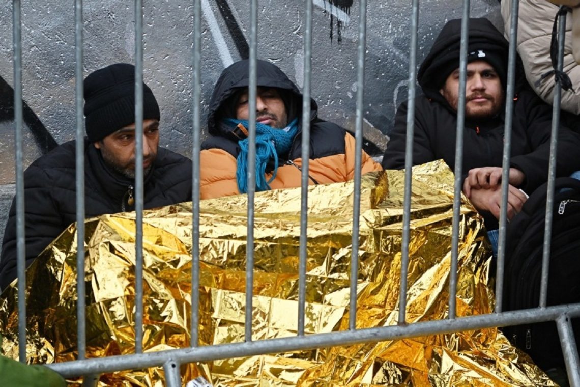 Italija znova začela premeščati migrante v Albanijo