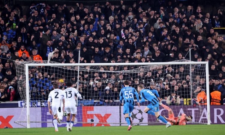 Club Brugge v izdihljajih dvoboja do zmage proti Atalanti