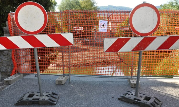 Podpisana odločitev o izvajalcu za rekonstrukcijo ceste Ravne–Dravograd