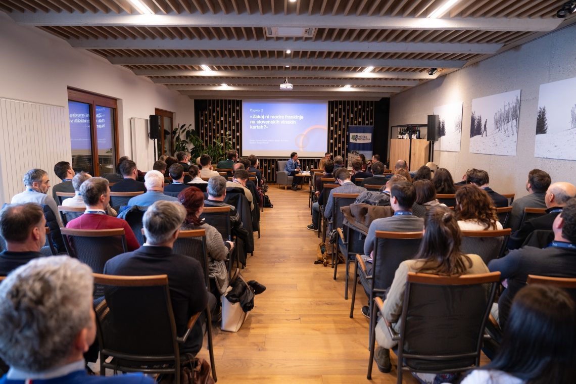Modra frankinja v ospredju mednarodne konference