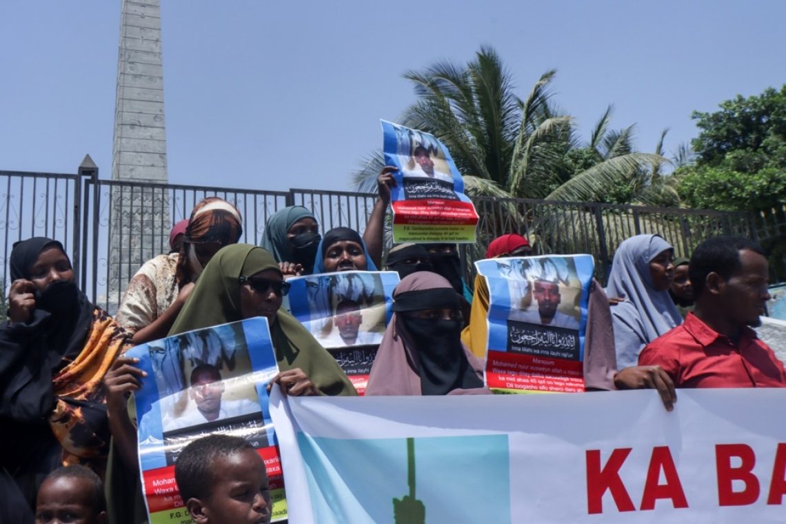 V Somaliji ubili 70 pripadnikov Al Šababa