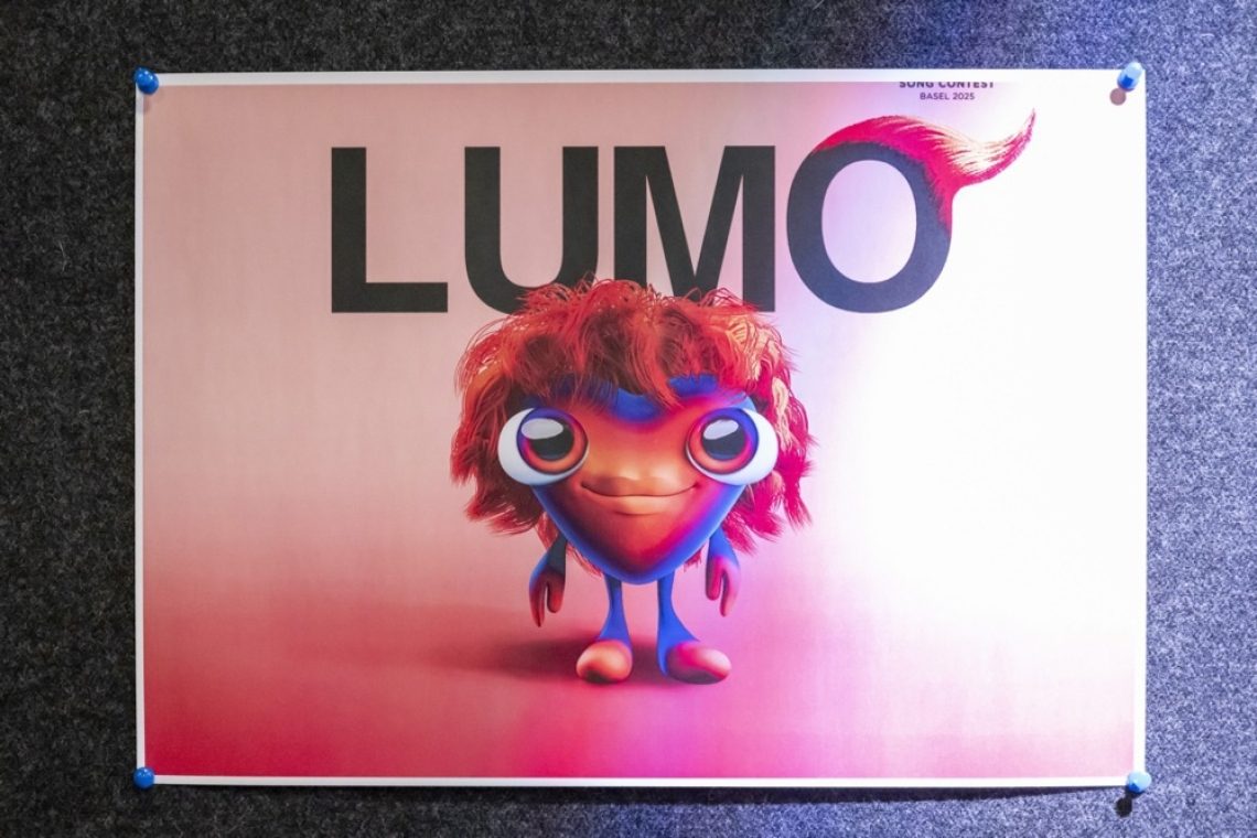 Maskota Lumo razdelila javnost