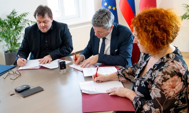 Začetek gradnje novega doma starejših v Postojni prihodnje leto