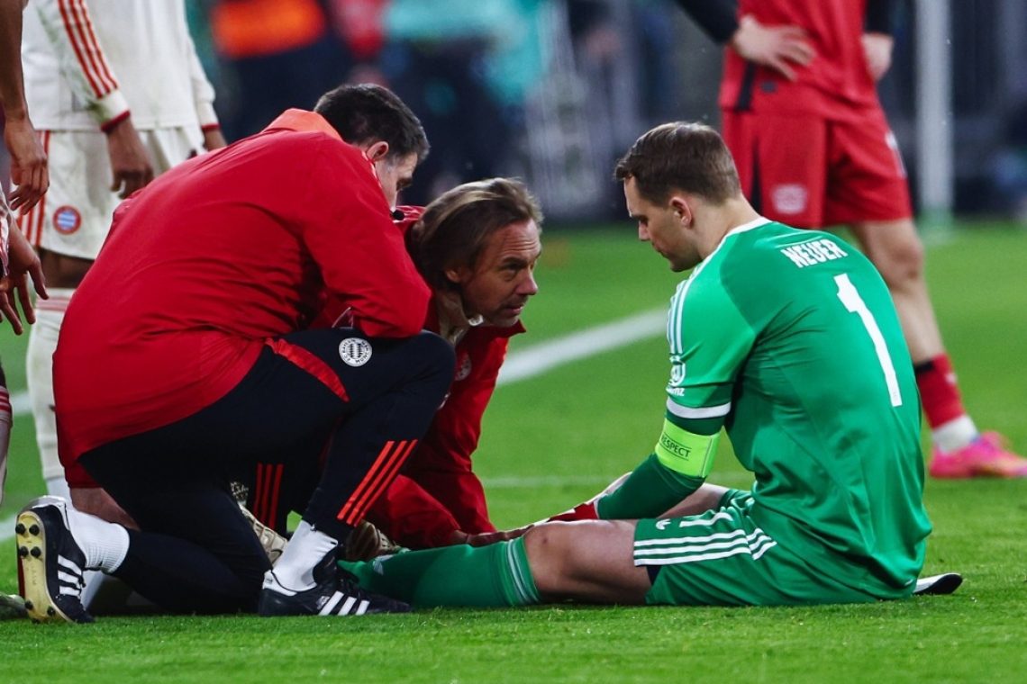 Manuel Neuer zaradi bizarnega dogodka na bolniškem dopustu
