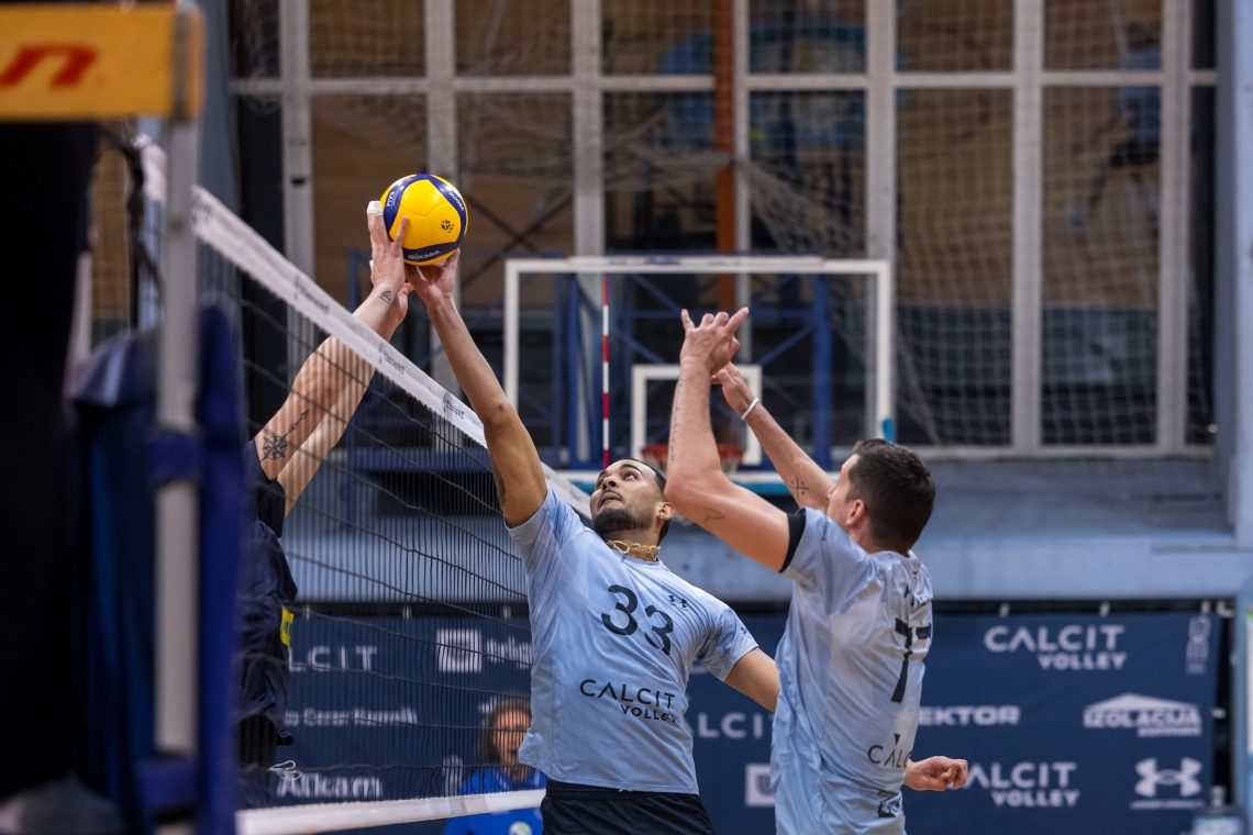 Kamničani suvereno do prve četrtfinalne zmage