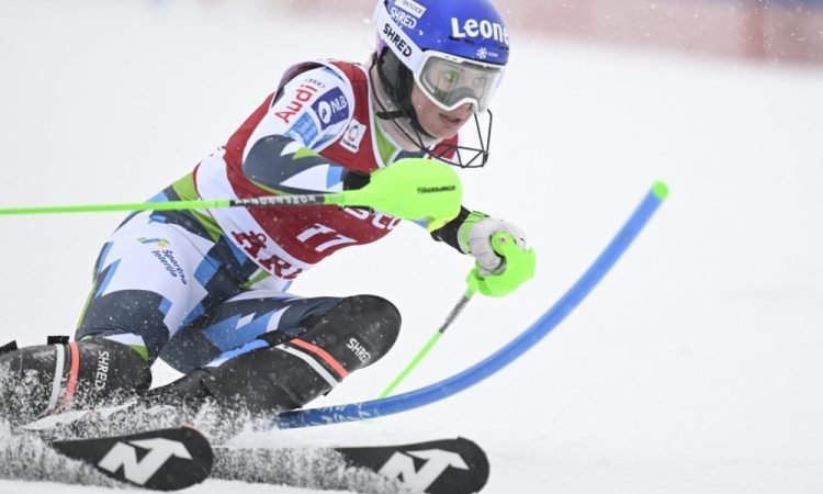 Andreja Slokar tretja na finalnem slalomu sezone svetovnega pokala v alpskem smučanju