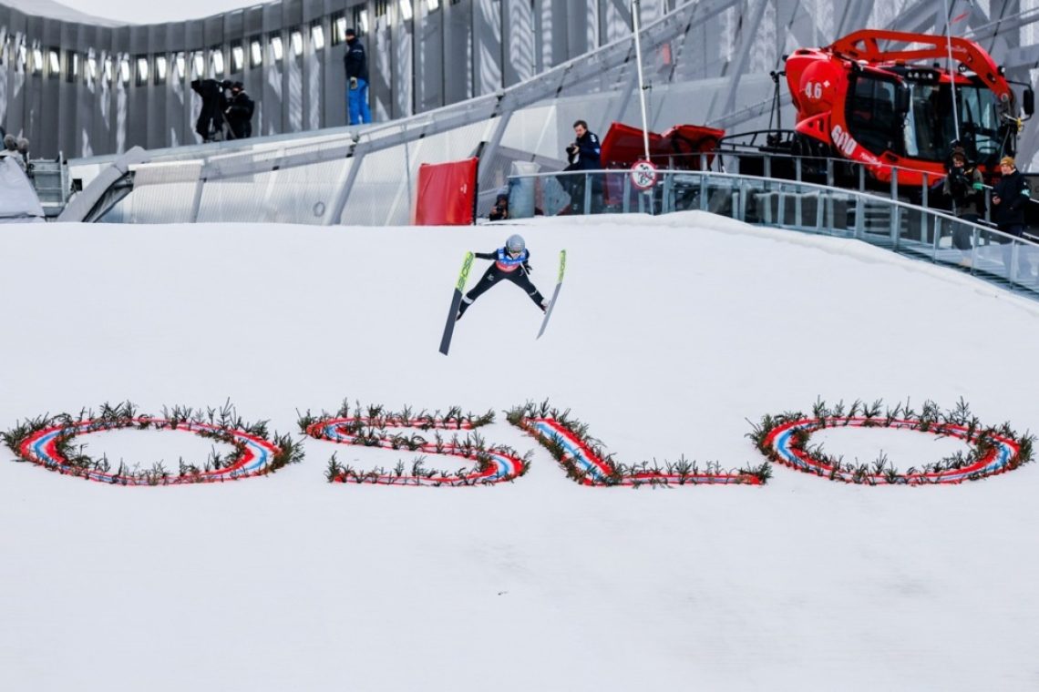 FIS začasno spet dovolila nastope norveškim skakalcem