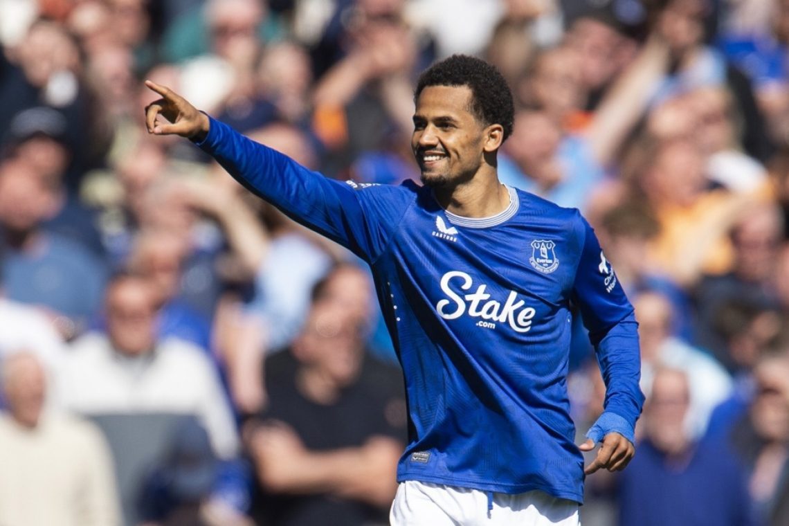 Everton še zapletel položaj v boju za ligo prvakov