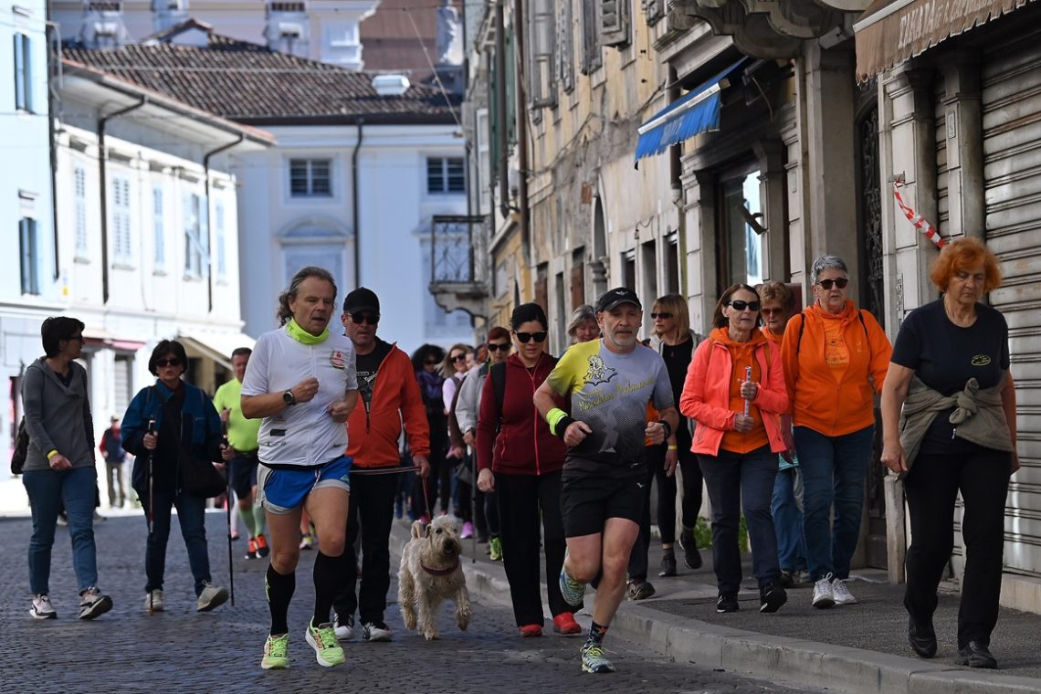Pohod prijateljstva bo simbolno povezal Novo Gorico in Gorico