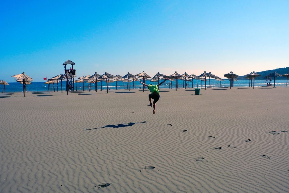 Črna gora v torek o sporazumu z Združenimi arabskimi emirati o Veliki plaži v Ulcinju