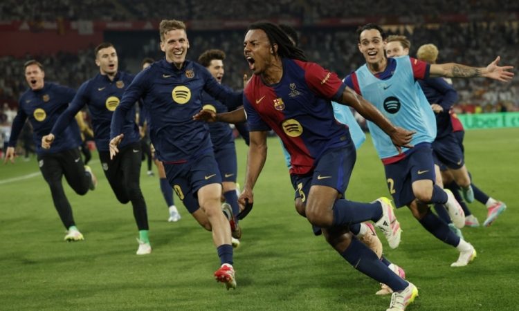Barcelona tri tedne brez Koundeja