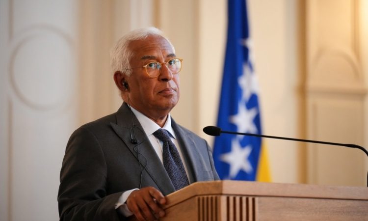 Costa v Sarajevu zaskrbljen nad dogajanjem v Republiki Srbski 