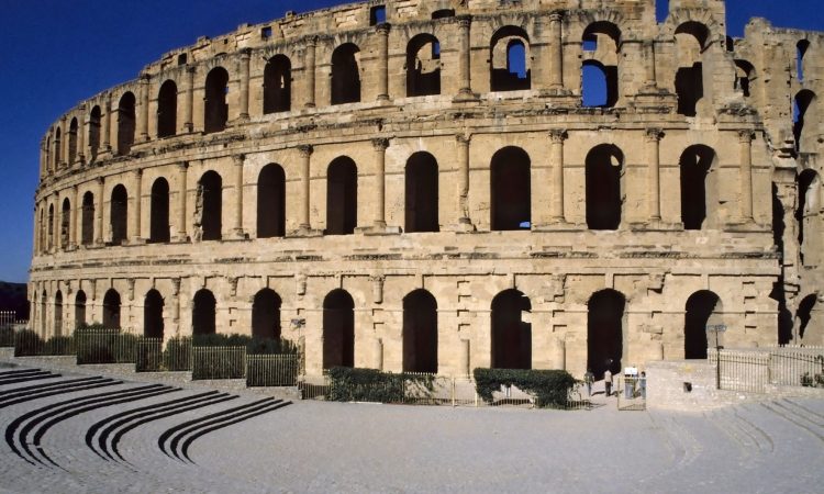 Tunizijski El Djem ima največji ohranjeni kolosej na svetu