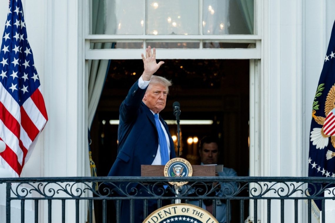 Trump državljanom 12 držav znova prepovedal vstop v ZDA