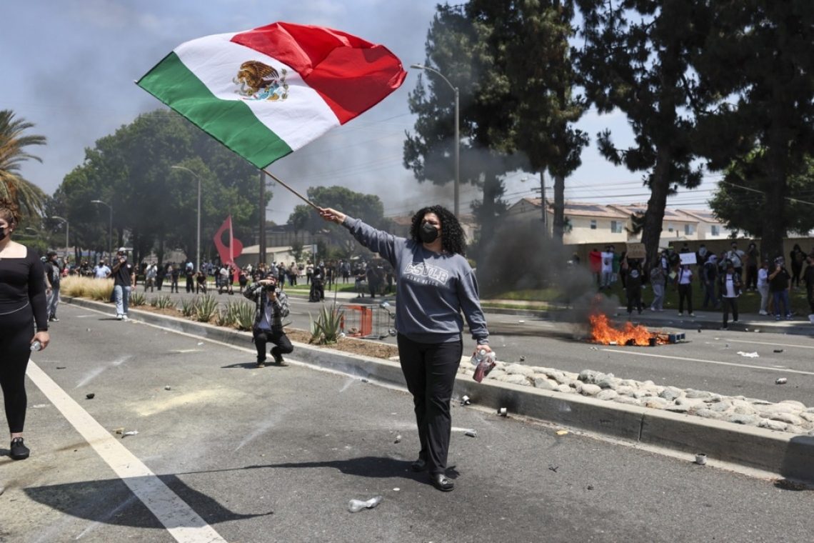 Trump poslal nacionalno gardo v Los Angeles po izgredih zaradi racij