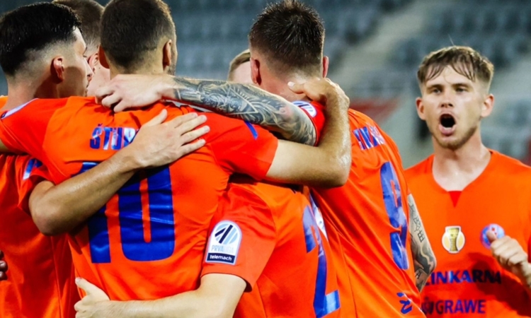 Nogometaši Celja so premagali Muro s 3:0 