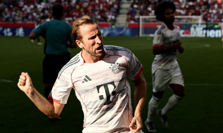 Kane z goloma Werderju odvzel rekord Haalandu in Ronaldu