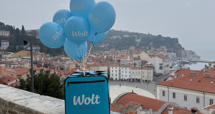 Wolt povezal Piran, Portorož in Lucijo v enotno dostavno območje