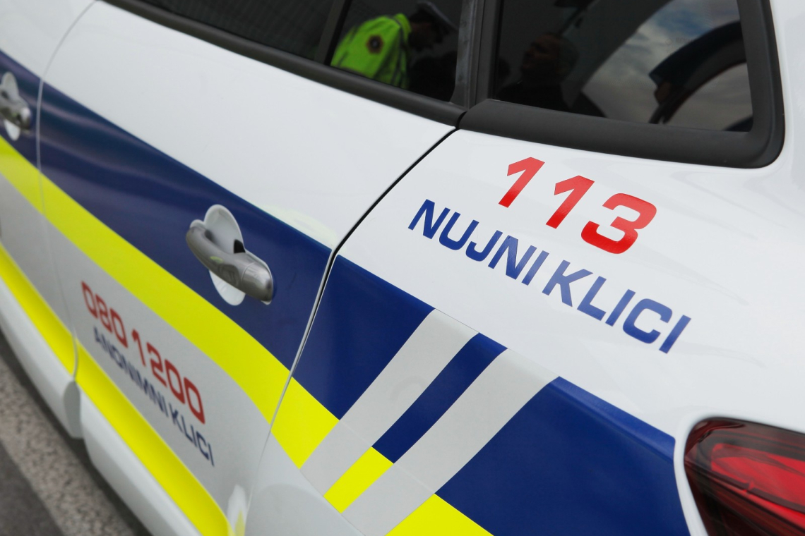 Po pretepu na parkirišču v Ljubljani hudo poškodovan 42-letnik