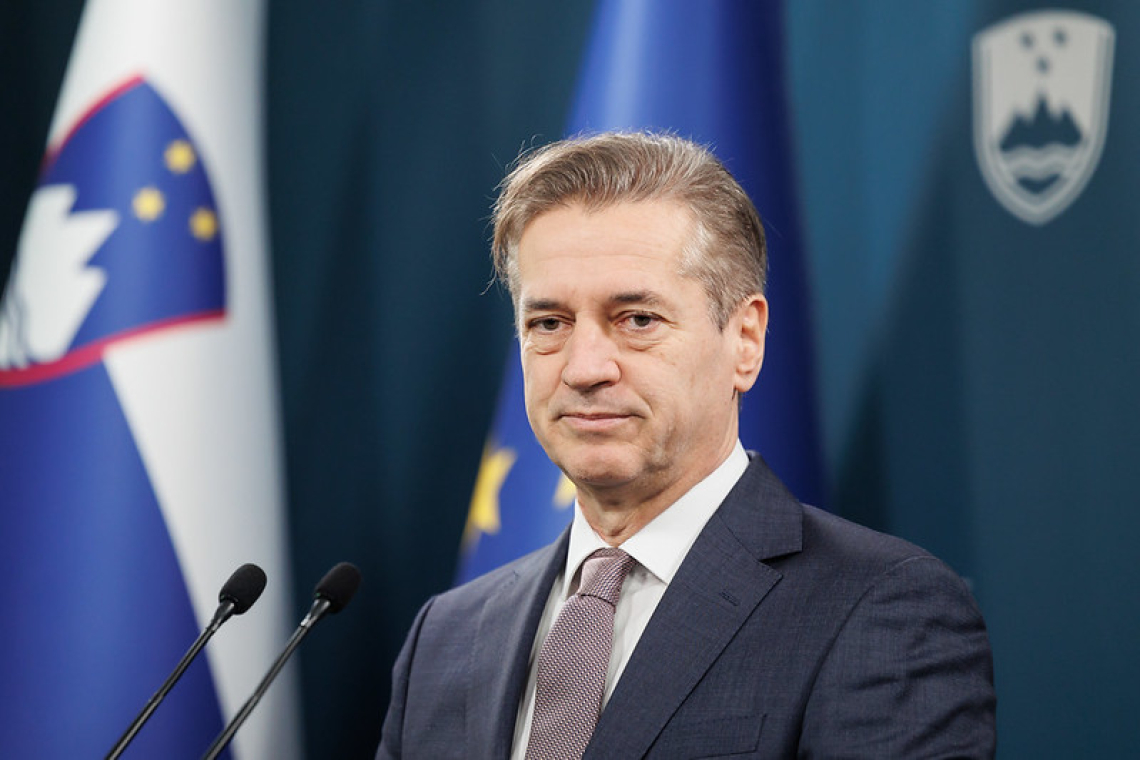 Po ugotovitvah KPK o kršitvi integritete pričakovani novi odzivi v zadevi Bobnar