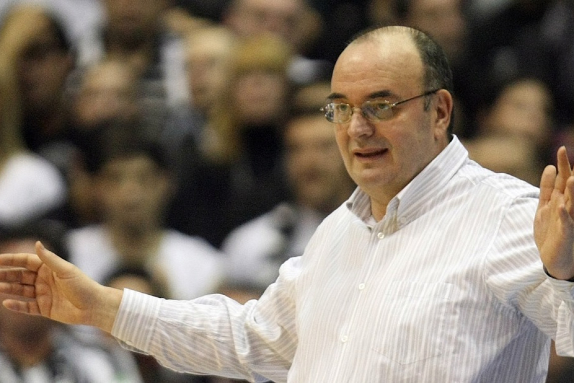 Umrl košarkarski trener Duško Vujošević