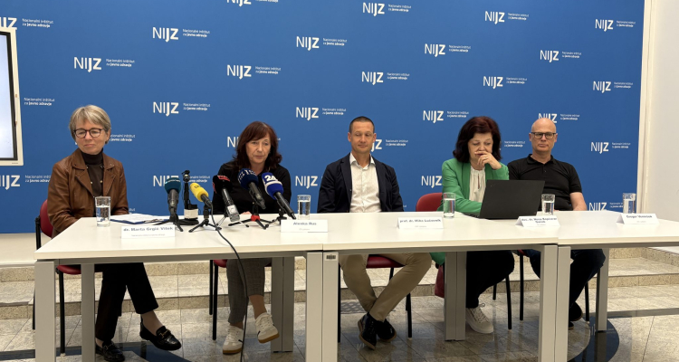 Cepljenje ostaja ključna zaščita za vse generacije
