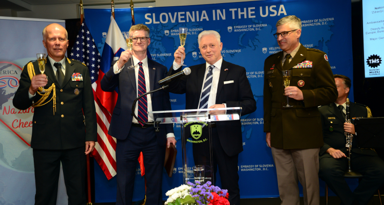 Slovenci v ZDA že obeležujejo 35. obletnico samostojnosti